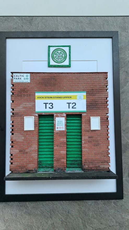 T2-T3 Jock Stein Stand