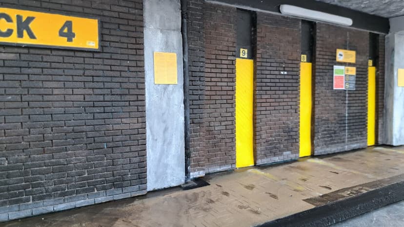 Molyneux Block 4 Gates 7-9