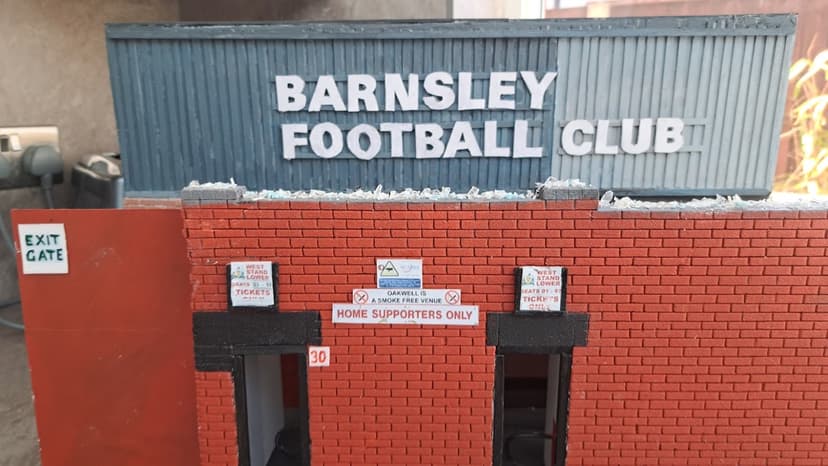 Turnstile 30 Oakwell