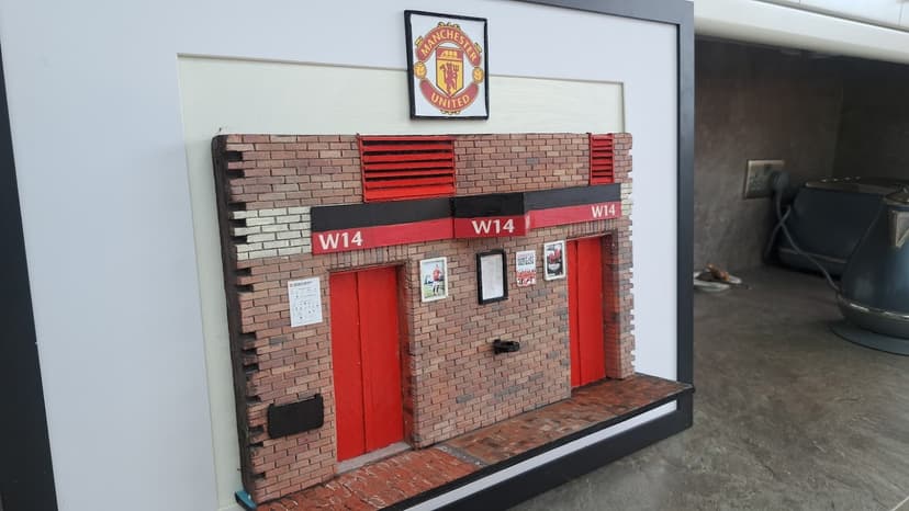 Old Trafford Gate W14